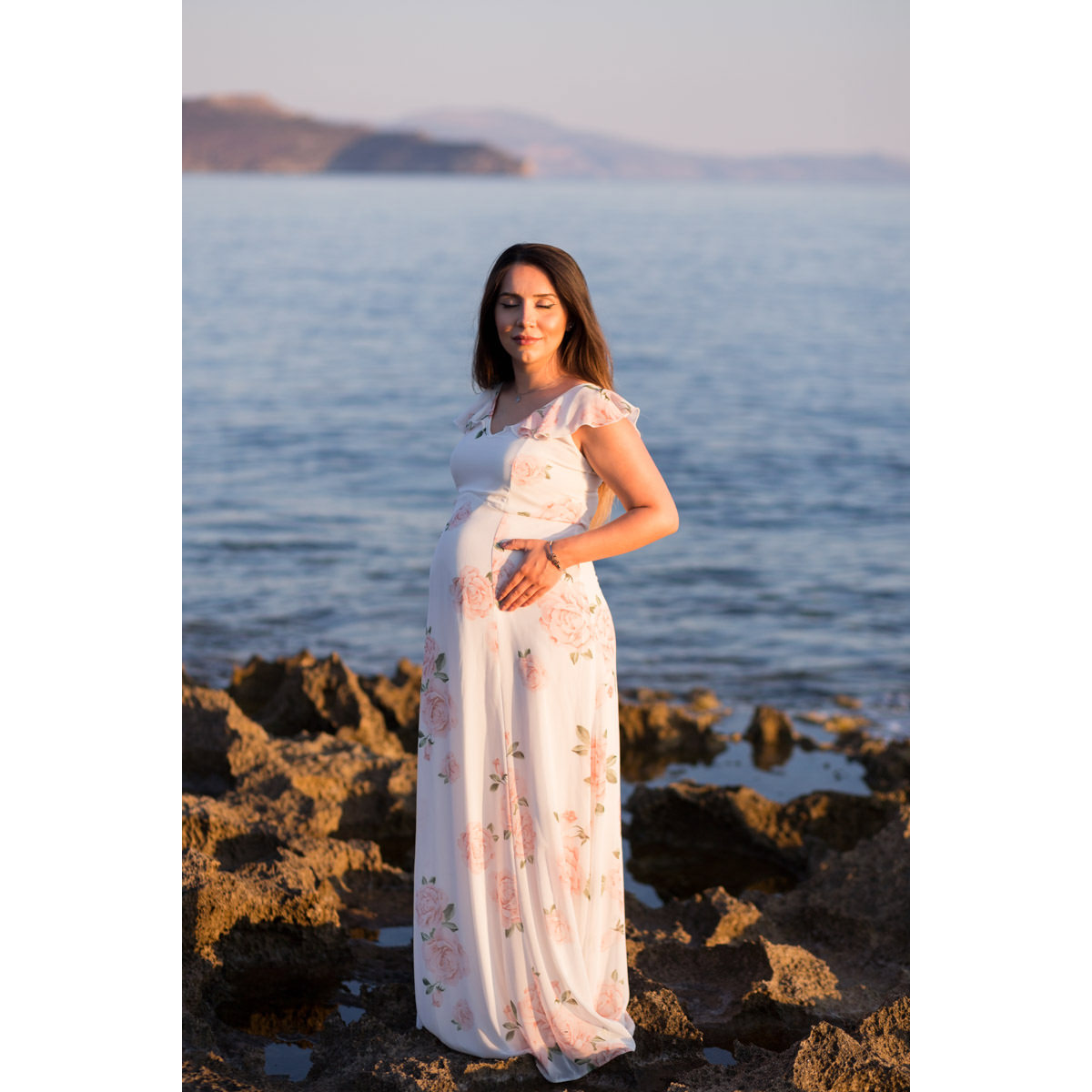 maternity photography in Crete