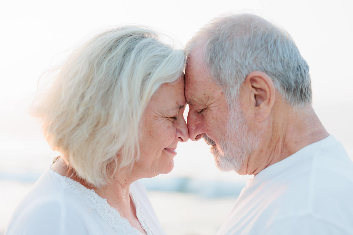 older couple photoshoot