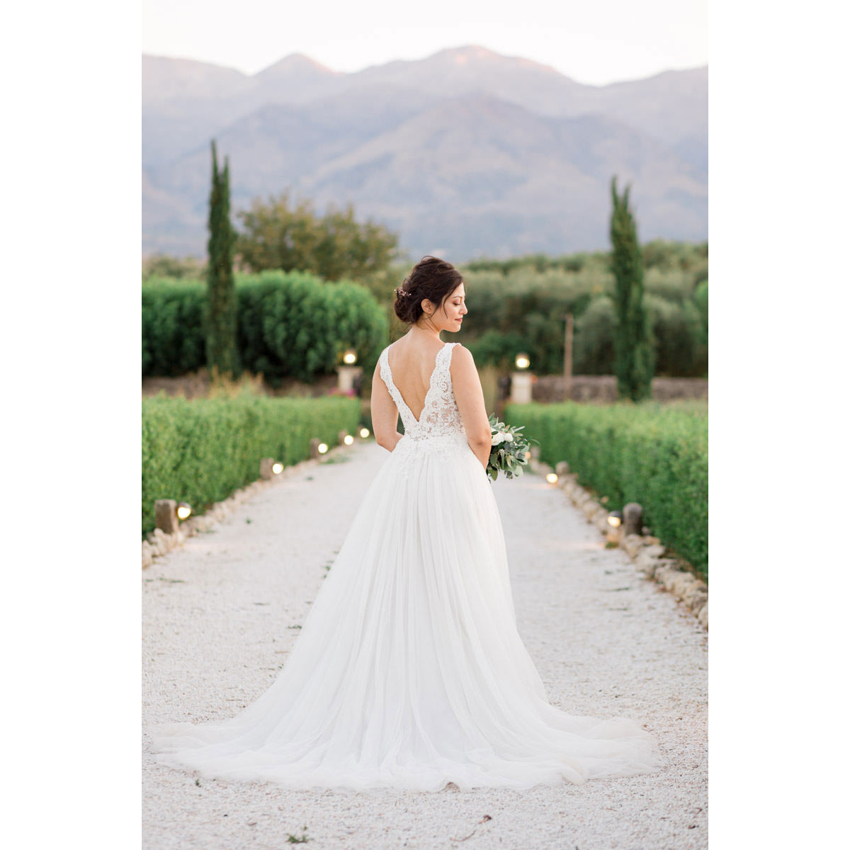 Iranian Bride in Roxani Estate