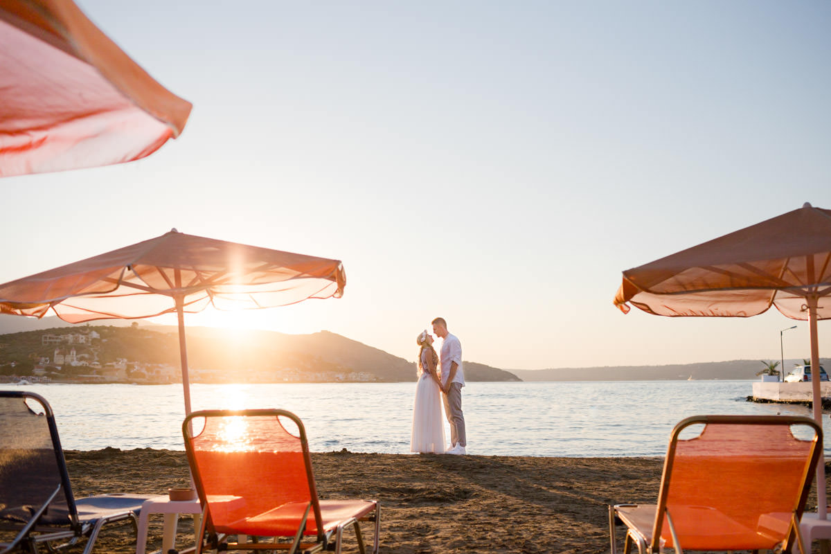 kissing during sunset time