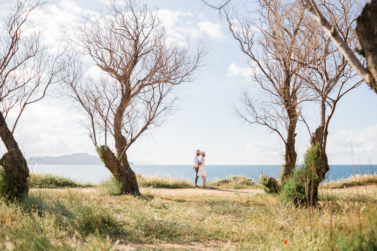 couple photo session in an amazing landscape