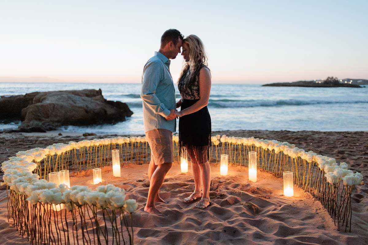 romantic Crete marriage proposal at the beach