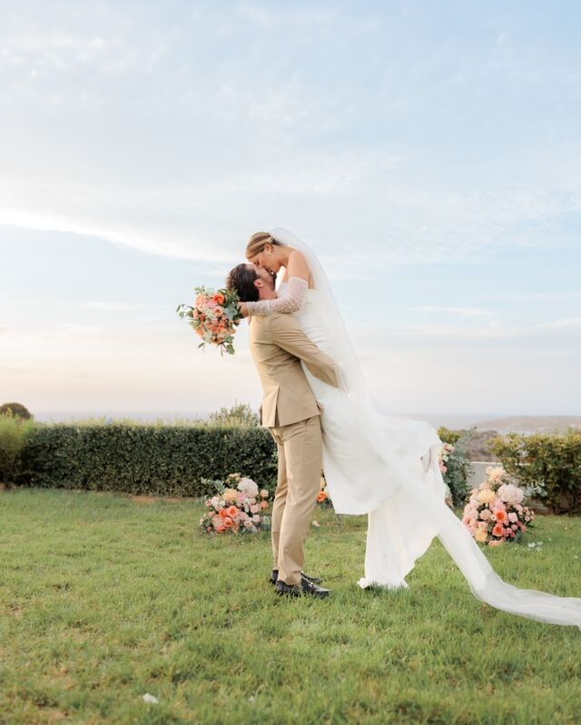 “A wedding with vibrant Colors & endless Love!”

WeddingVenue: @revelivenue
Florist: @wedding_flower_center_chania
MUA: @mariaapostolakii 
Hair: @_beauty_bar_a.x 
2nd Photographer: @npogkas 
Videographer: @lucasbaar 
.
.
.
.
.
#weddingincrete #weddingphotographercrete #phototographercrete #creteweddingvenue  #chaniaphotographer #weddingphotographerchania