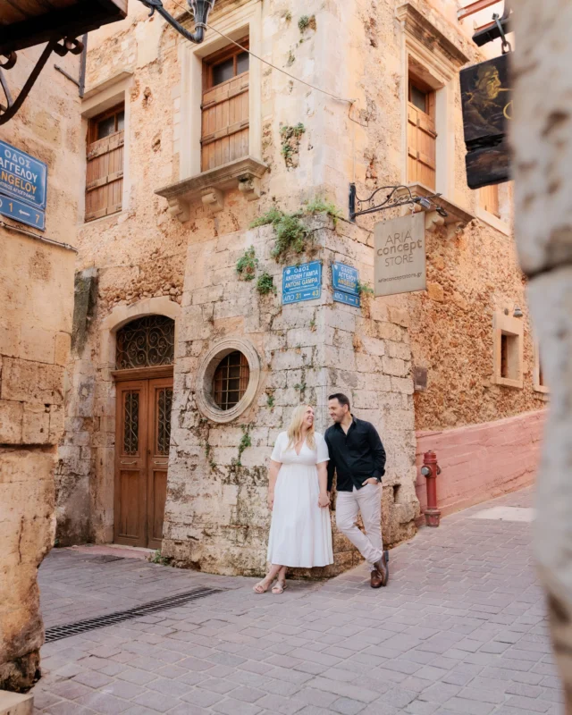 Following their footsteps through the streets where their Story feels alive.

.
.
.
#cretephotographer #weddingphotographerchania #weddingphotographercrete #photographerchania #photographerrethymno
